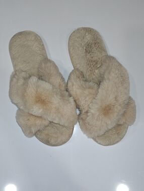 Plush Cross-Band Faux Fur Slide Sandals - Beige